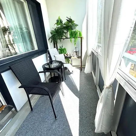 Stylish Two-rooms And Kitchen 66 M2 *