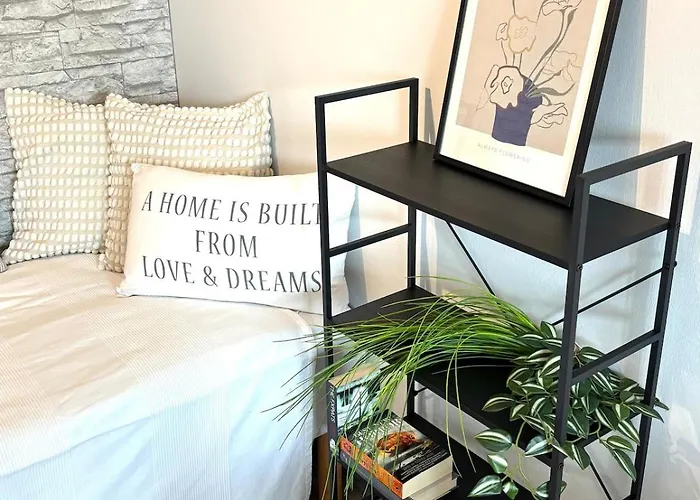 아파트 Stylish Two-rooms And Kitchen 66 M2