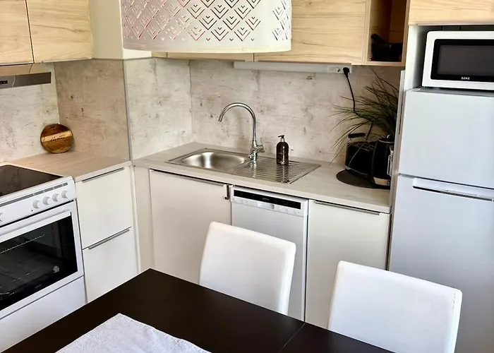 Stylish Two-rooms And Kitchen 66 M2 * Åbo